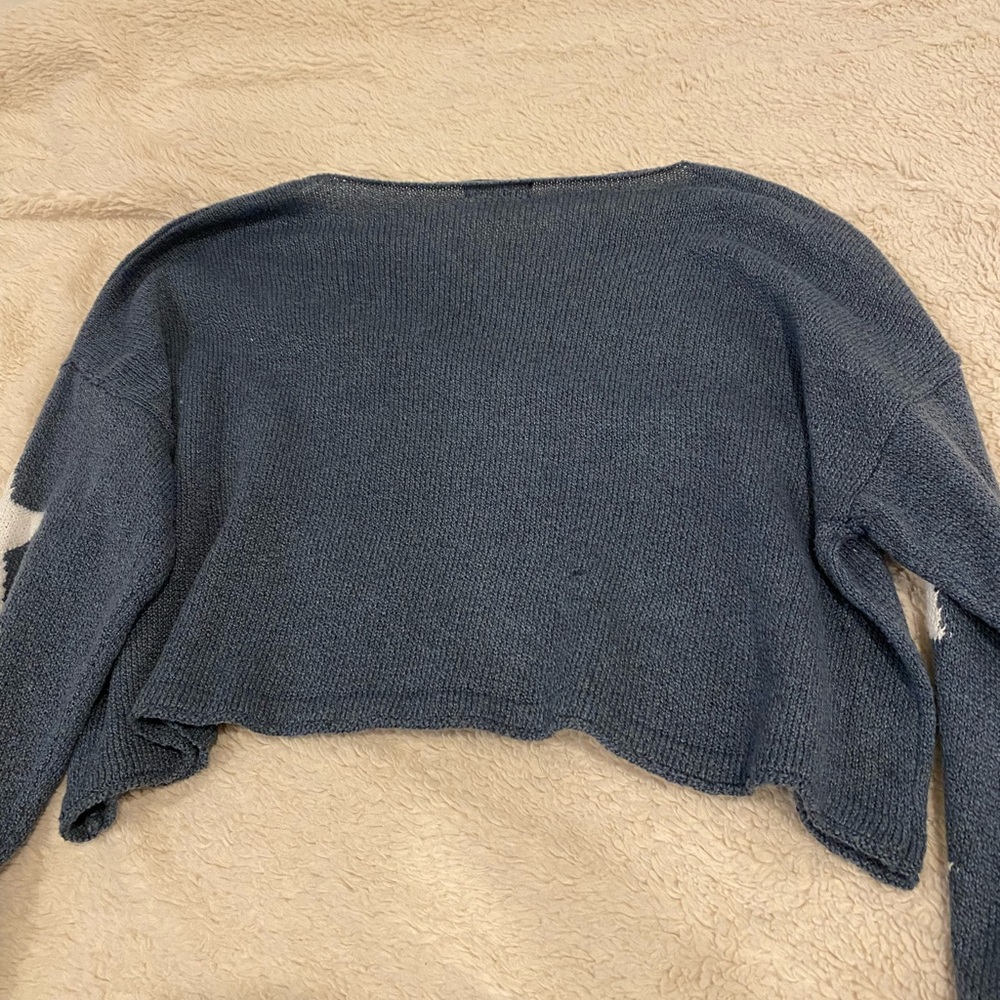 Sweater - Picture 2 of 3